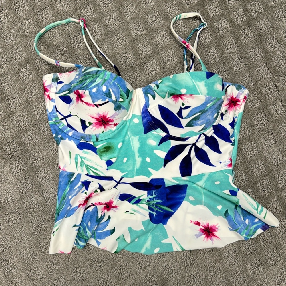 Cupshe tankini Peplum bathing suit